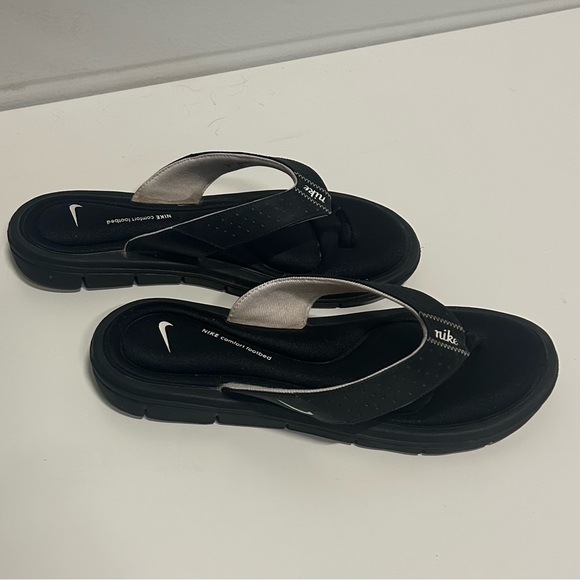 Nike Comfort Footbed Thong Flip Flop Black Sandals. Size 9 - Picture 6 of 9